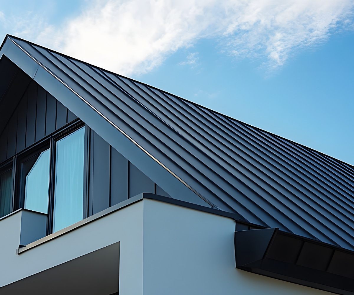 Metalen_daken_dakreiniging_1